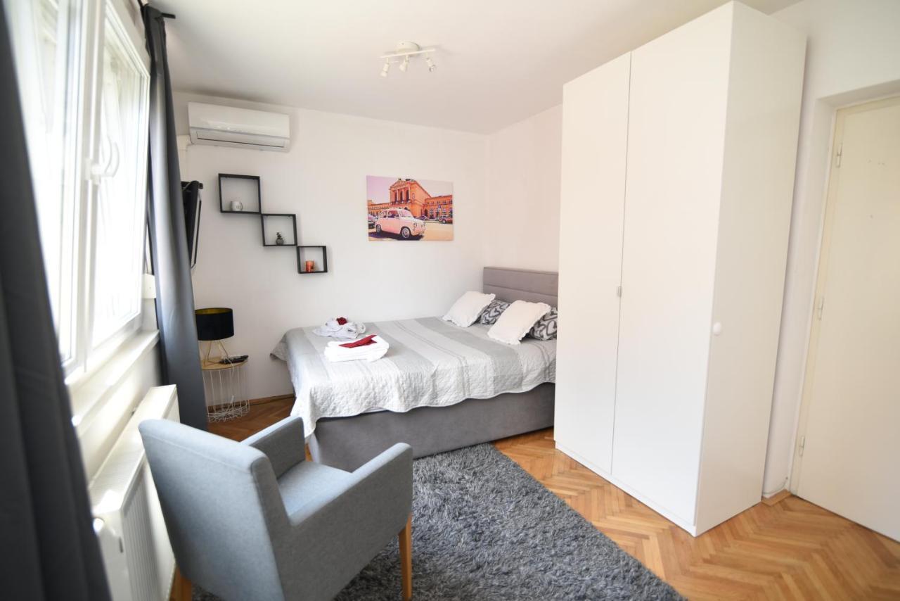 Gretanola Studio In Zagreb, Parking, Self Check-In Экстерьер фото
