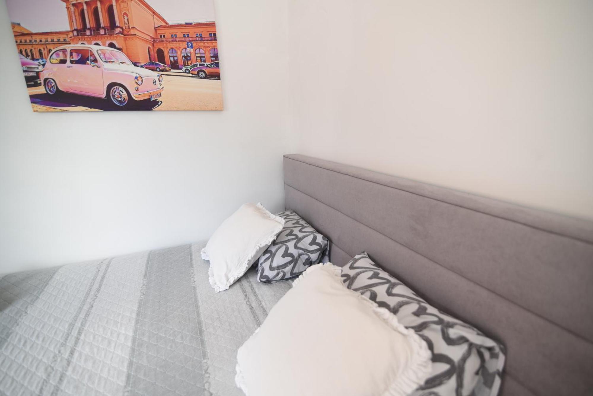 Gretanola Studio In Zagreb, Parking, Self Check-In Экстерьер фото